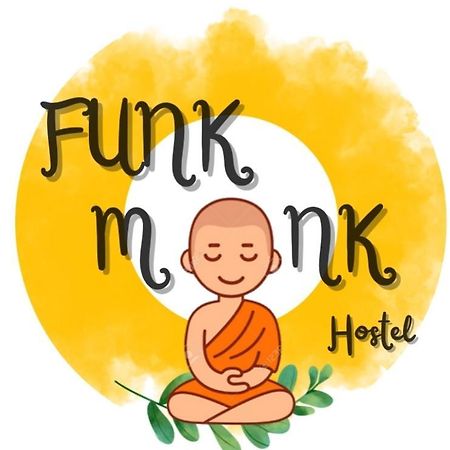 Funk Monk Hostel 오로빌 외부 사진