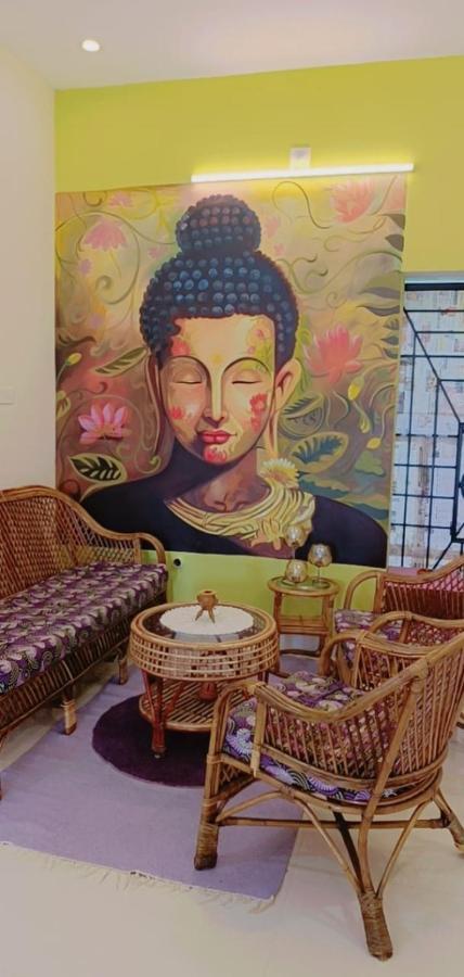 Funk Monk Hostel 오로빌 외부 사진