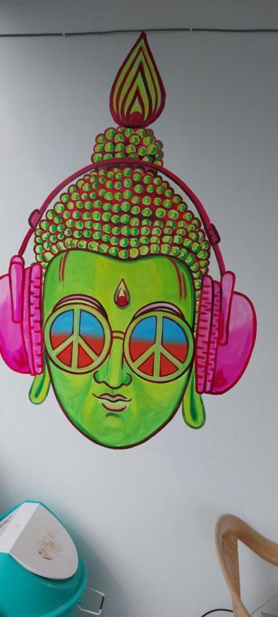 Funk Monk Hostel 오로빌 외부 사진